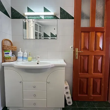 Felicity Seaside Retreat